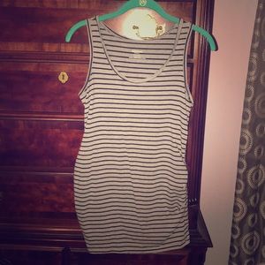 Black and grey sleeveless Maternity top!!